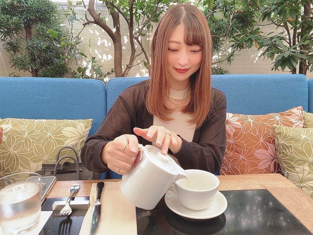 中山琴葉のインスタグラム：「⁡ ⁡ ⁡ ⁡ ⁡ 表参道にあるcicada💓 お料理もデザートもどちらも美味しい！ ⁡ ⁡ ⁡ ⁡ ⁡ ⁡ ⁡ ⁡ ⁡ #表参道#cicada#表参道ランチ#表参道カフェ #テラスカフェ#地中海料理 ⁡ ⁡ ⁡ ⁡ ⁡」