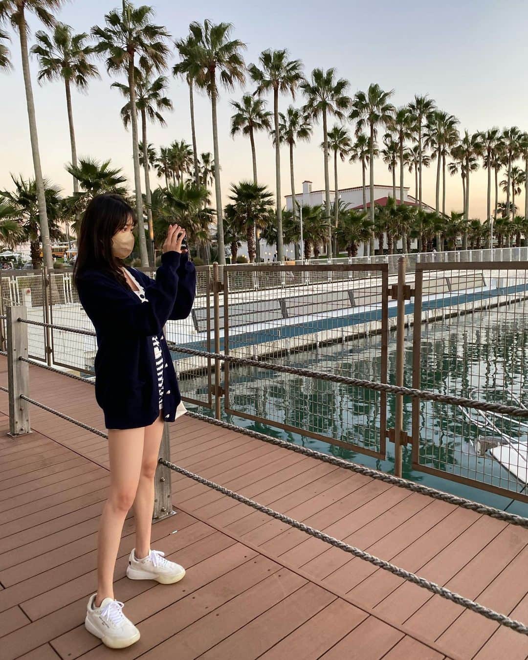 浅野杏奈さんのインスタグラム写真 - (浅野杏奈Instagram)「🌴🌴🌴」10月3日 21時58分 - this.is.anna_box