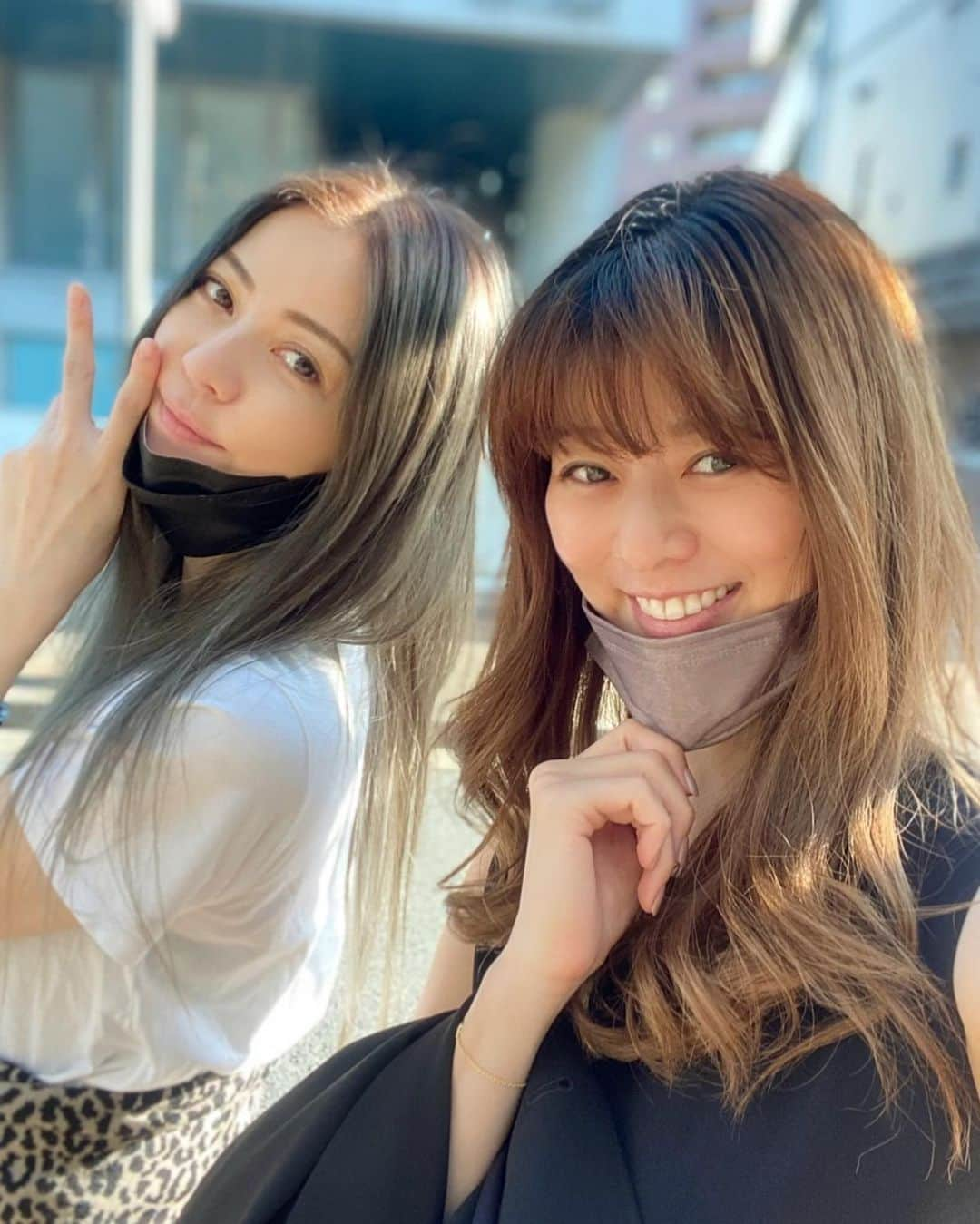 香里奈さんのインスタグラム写真 - (香里奈Instagram)「It was very nice weather today ☀️☀️☀️  #香里奈 #karina #えれな #elena #sis #tencarat #20211003 #lovefamily  #☀️  #🚗」10月3日 22時28分 - karina_official_221