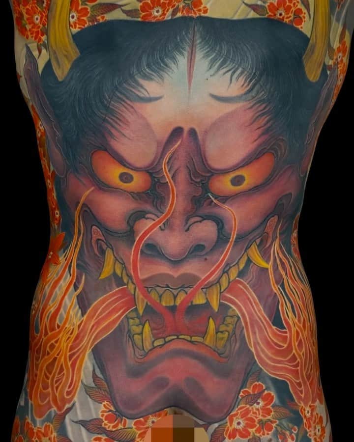 SHIGEのインスタグラム：「Completed, this Hannya and Sakura Fubuki,, @hyperbomb69 You are a warrior,, always good “Gaman”,,  Thank you Chuy! Love this piece! Otsukaresama deshita!   #shige #shigetattoo #shigeyellowblaze #yellowblazetattoo #黄炎 #般若 #桜 #桜吹雪 #日本刺青 #japanesetattoo #japaneseart #japan #hannya #hannyatattoo #sakurafubuki #sakuratattoo @bishoprotary #bishoprotary @inkeeze #inkeeze #dipcaps #bishopfamily @fusionink #fusionink #fusioninkproteam」
