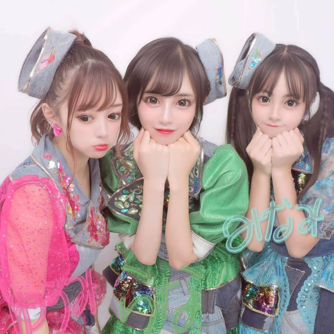高木悠未のインスタグラム：「ライブ衣装×プリクラ」