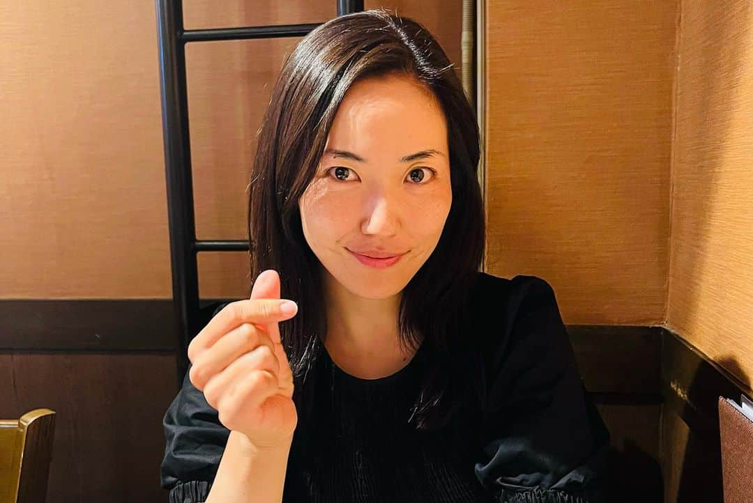 笠りつ子さんのインスタグラム写真 - (笠りつ子Instagram)「日本女子オープン応援していただきありがとうございました。  心と体が離れてしまい 良いプレーをする事ができませんでした。 ２日目台風の影響で中止になってしまいましたが、 各日足を運んでくれた皆様・応援して頂こうとしてくれた皆様、最終日までチケットを手配してくれた皆様に大変申し訳なく思っています。  日本女子オープンというメジャーにのまれたのかもしれません。  残り8戦しっかり勝つ準備をして 最後までやっていきます‼︎  ❤️❤️❤️❤️❤️❤️ いつも、私を見守ってくれてる 皆さんのおかげで私は、いつも顔晴れます！！ ありがとう ＃私はひとりじゃない  携帯新しいのしたよ‼️ 3枚目、ノーマルカメラおまけ🥲✌️」10月4日 20時29分 - ryuritsuko