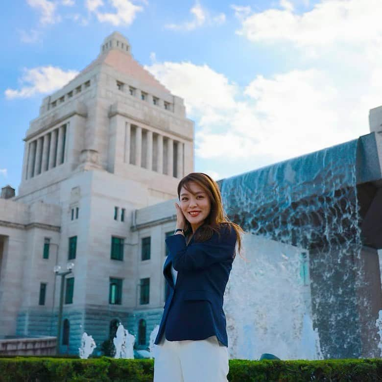 今井絵理子さんのインスタグラム写真 - (今井絵理子Instagram)「第205回国会(臨時会)が召集されました。 本日、岸田文雄さんが第100代内閣総理大臣に選出されました。 新たなスタートの幕開けです。  #新政権誕生  #第100代内閣総理大臣  #岸田文雄 #幕開け」10月4日 20時44分 - erikoimai0922