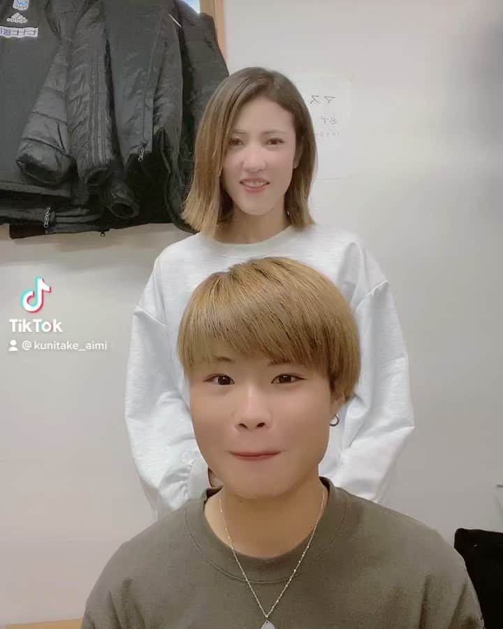 のインスタグラム：「. 公開のTikTok始めたよ❤️💙💛🤍💜🤎💚 フォロー、いいね、無断転載してね☺️💖🙇🏽‍♀️ 撮って欲しいやつとかあったら教えて欲しいな〜😎💪🏽 たくさんとろ〜📹♪ @kunitake_aimi  で検索してね🔍 . . #TikTok」