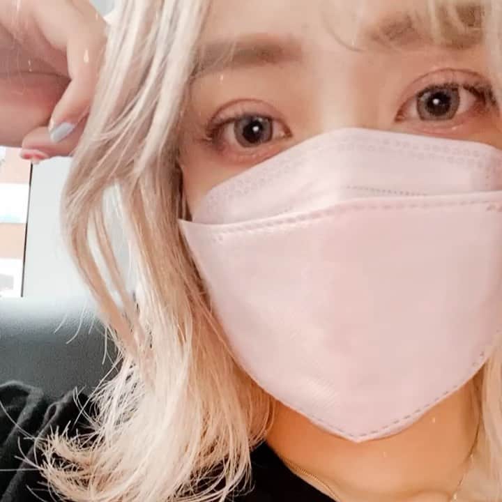 夏焼雅のインスタグラム：「ちょいねむな私🥱 本日もMSMWリハーサルでした🎤✨  次回、私が出演するのは 10/10(日)　三郷市文化会館 (埼玉)です😚 出演メンバー：夏焼雅 / 宮本佳林 / 小片リサ / Bitter & Sweet ゲスト：佐々木莉佳子(アンジュルム) / 稲場愛香(Juice=Juice)  ゲストは、ダンスがめちゃくちゃかっこいい大好きな後輩ちゃん2人が来てくれま〜す😍 楽しみ〜💓💓💓 @rikako_sasaki.official  @manaka_inaba.official  よろしくね♡  #msmw」
