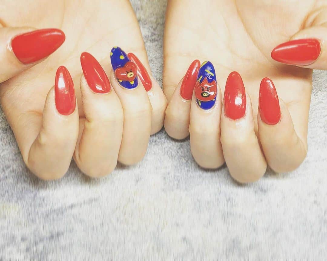 ゆらのインスタグラム：「💅💗  #bt21 #tata #bts #bt21tata  #bt21nail  #nails  #キャラクターネイル」