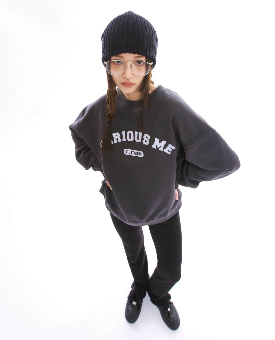 パク・ソラのインスタグラム：「오마갓🤭🖤 @stylenanda_korea」