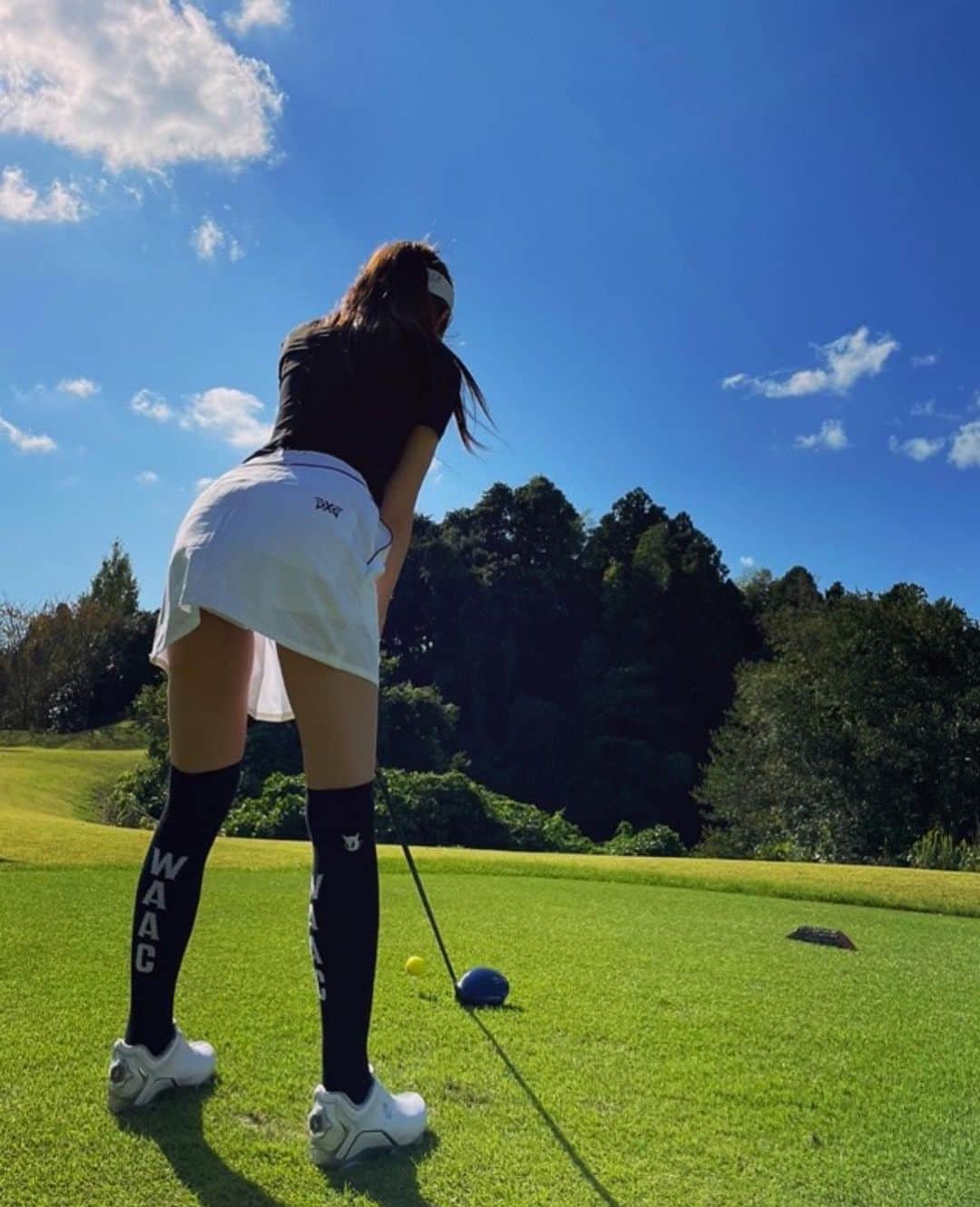 小松崎真理さんのインスタグラム写真 - (小松崎真理Instagram)「golf⛳️🏌️‍♀️ コースデビュー😂 ・ ・ ・ ・ ・ #ゴルフ#ゴルフ女子#ゴルフウェア#千葉#コース#コースデビュー#デサント#ゼクシオ#golf#golfwear#pxg#DESCENTE#xxio」10月5日 20時12分 - xs2.mari.s2x