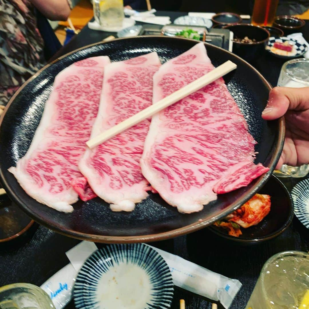 金村義明さんのインスタグラム写真 - (金村義明Instagram)「焼肉屋さんのようで、ステーキハウスやな！ 勿論食べ過ぎ飲み過ぎの撃沈 ラジオの、リスナーさんが沢山いて、驚きました！ お父さんお母さん！ ご馳走さまでした！」10月5日 20時40分 - yoshiaki_kanemura