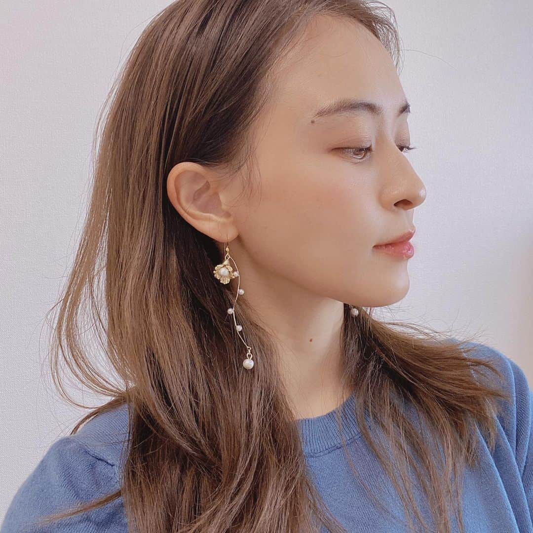 田中理恵さんのインスタグラム写真 - (田中理恵Instagram)「@cheche_fl 🤍 Thank you for your cute earrings🤎」10月5日 20時59分 - riiiiiie611