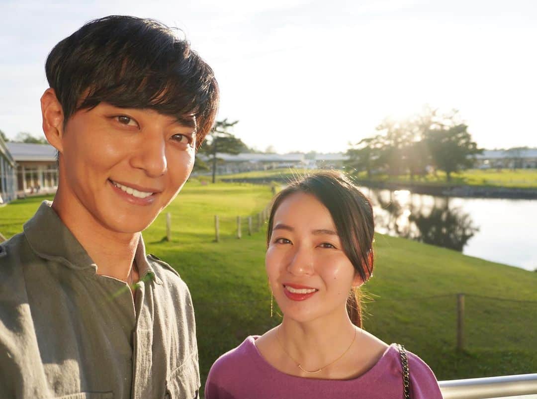 岩間恵のインスタグラム：「最近カメラにハマり出した夫📸 家でもずっと撮影機材調べてる😂  適当に撮ってもめっちゃ綺麗に撮れるから iPhone信者だったけどやっぱり一眼は違うわね...」