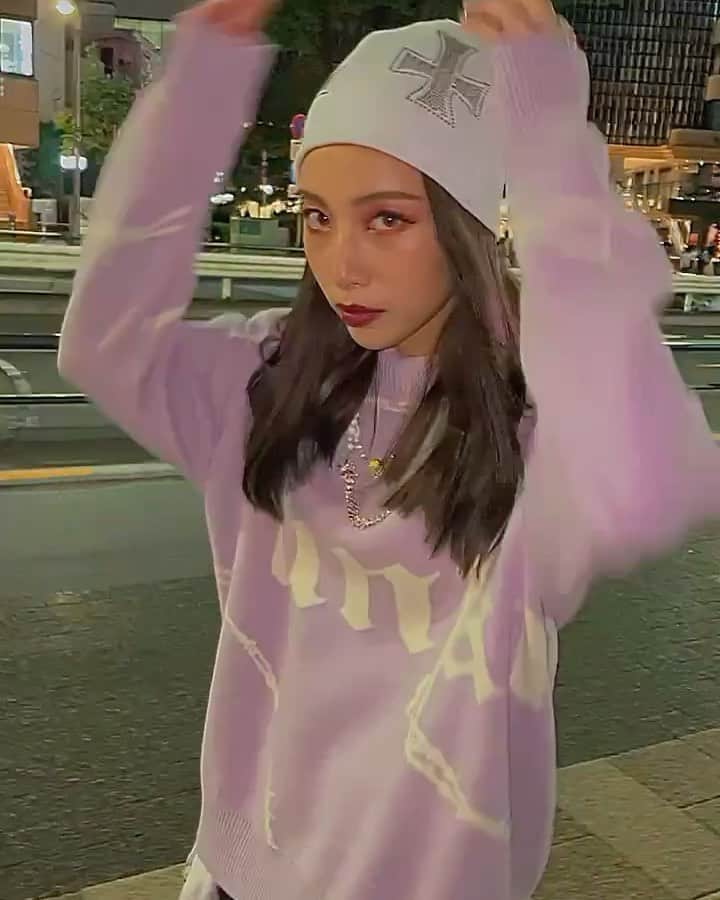 honoka のインスタグラム：「おふしょっと💜😈🌂☔️🧞💟  #honoka_future」