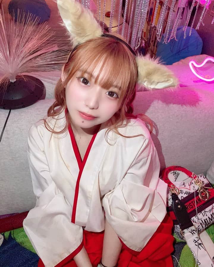 麻衣愛のインスタグラム：「好きでいてくれないと、嫌い」