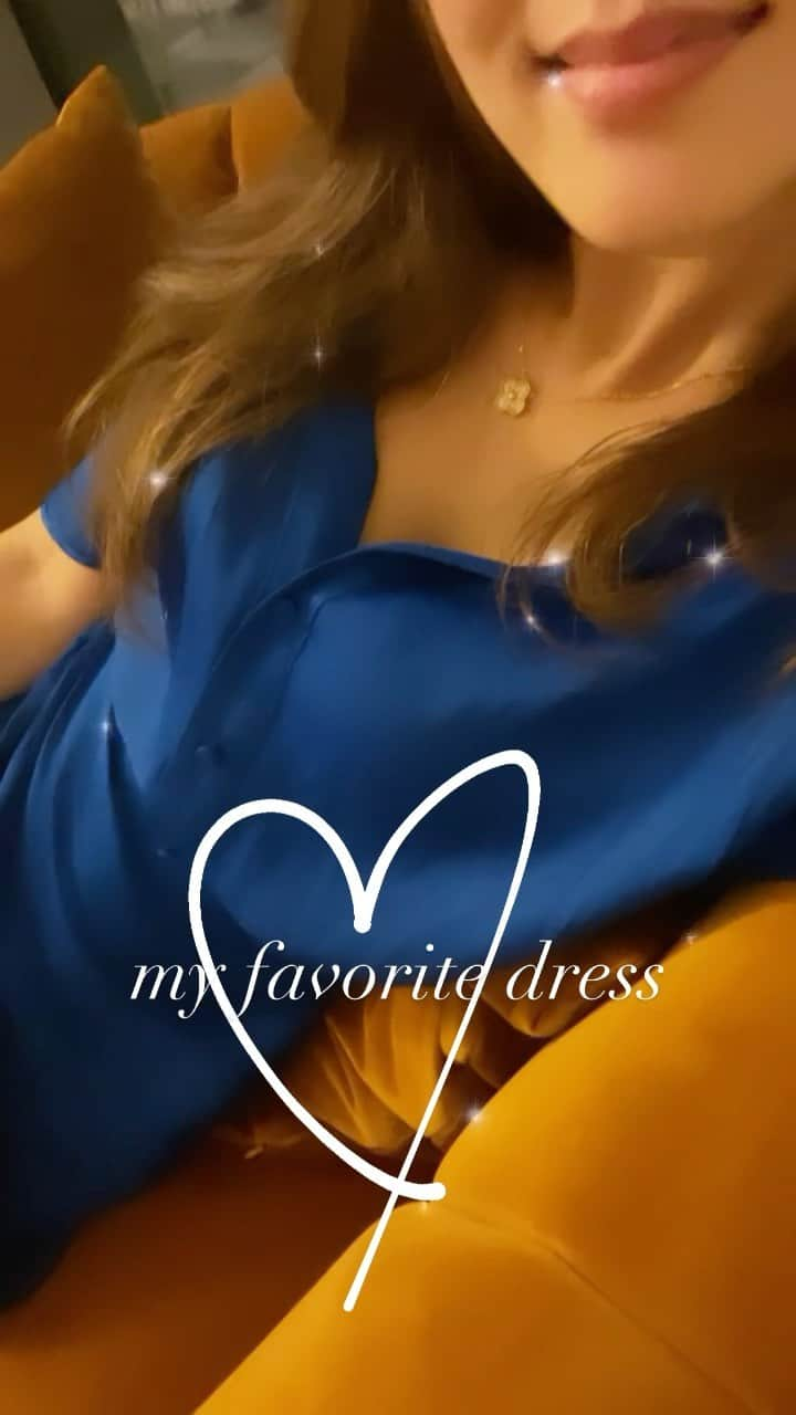 中村愛子のインスタグラム：「my favorite dress👗💓 ⁡ ⁡ zaraのブルーのワンピース💓 ⁡ ⁡ 私は可愛い系よりも セクシー系（言い方古い？笑）が好みなので 洋服のラインやサイズ感を一番重視しています✨ ⁡ ⁡ ウエストがくびれてない Aラインのワンピースとかだと 自分の良さが活かされない。 ⁡ ⁡ そしてスカートもタイトスカートの膝丈か 短いのが好き。 ⁡ ⁡ ⁡ 自分の体型を知り どんなバランスが自分の良さを活かせるのか 知っておくことが大切✨ ⁡ ⁡ ⁡ 見た目が全てではないけど 第一印象で大半が決まるくらい 見た目は重要✨ ⁡ ⁡ ⁡ プレゼントもラッピングされていた方が より良さが伝わるしワクワクするのと 同じ感覚💓 ⁡ ⁡ ⁡ 結局は人からなんと言われようと 自分のテンションとエネルギー上がる服装が 一番と思います🤗✨ ⁡ ⁡ ⁡ ⁡ と、夜中にリールの研究してて 短いの作ってみたので 投稿しました😆 ⁡ ⁡ ⁡ #ドバイ は夜の23時30分⏰ ⁡ ⁡ ⁡ 早く寝よ〜 おやすみなさい😘 ⁡ ⁡ ⁡ ⁡ #ドバイ #dubai #zara #dress #ワンピース  #ブルー #青 #くびれ #服装 #骨格 #動画 #リール #インスタグラマー #ママ #インスタ講座 #女性起業家 #おしゃれ #コーデ #code #海外移住 #favorite #お気に入り ⁡ ⁡」