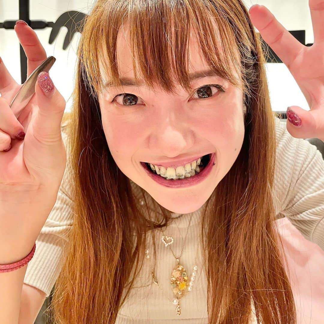 愛水せれ奈さんのインスタグラム写真 - (愛水せれ奈Instagram)「#真っ黒なティラミス  . . 食べたらこうなりました笑笑 ちょっと早めの#ハロウィン 🎃🎃🎃 . . #俺のイタリアン  #ティラミス」10月6日 20時08分 - airi.aaari.aimi