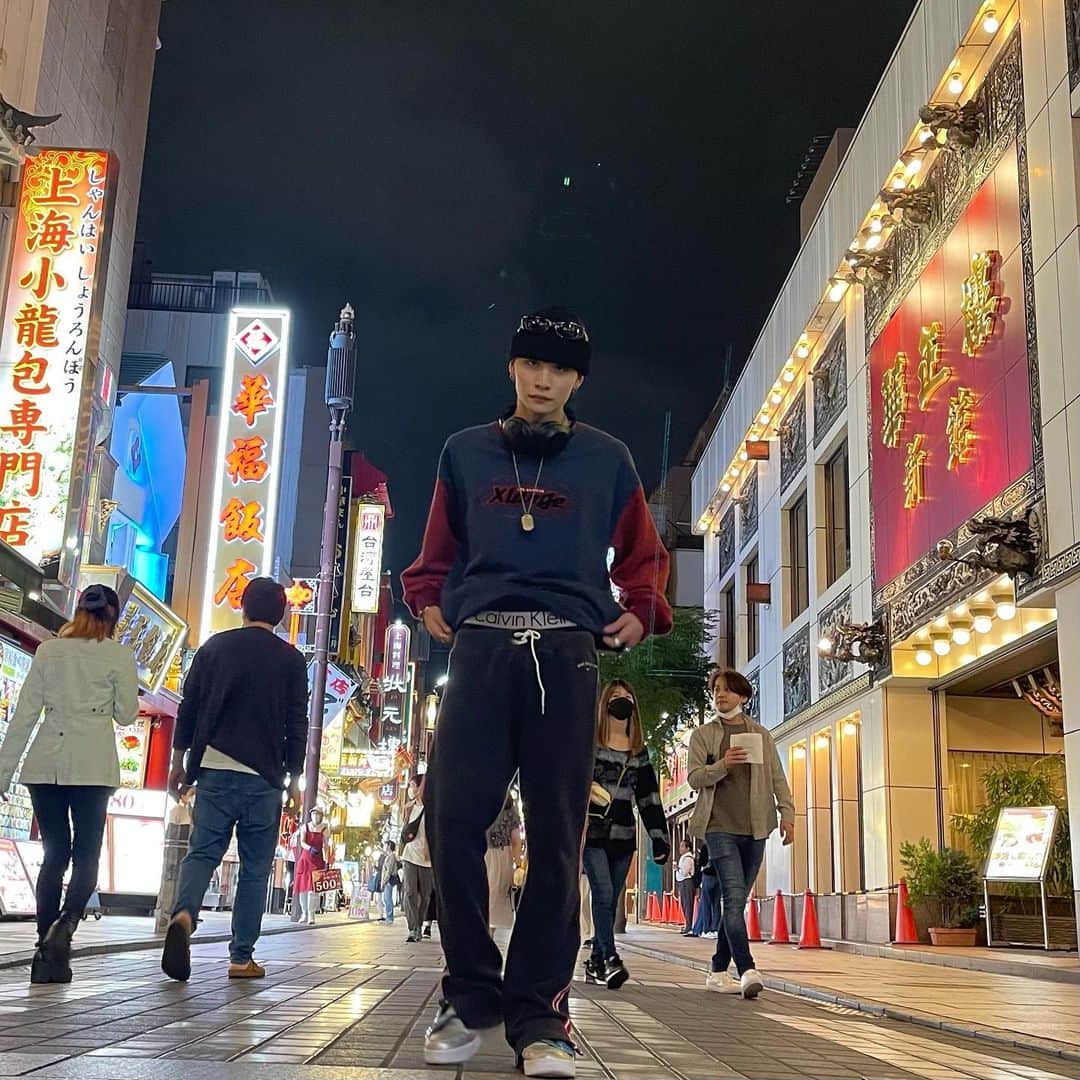 のインスタグラム：「Night in Yokohama 🌙🏮」