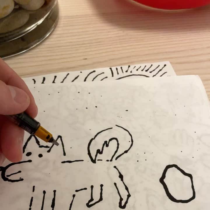 Jason G. Sturgillのインスタグラム：「@andyjpizza’s #peptober #5 prompt is “the most interesting part of your process.” I actually don’t really know what’s interesting about my process other than I don’t really have one. I haven’t really found a singular way of doing things.   If I had to pick something I do that often results in my more meaningful pieces it would be writing in my notes app. I have hundreds of notes, some of it filled with cannabis inspired nonsense but I can usually find a sliver of something interesting to build upon.  Since that’s a little boring to show I figured I’d show one of the ways I like to sketch when I’m not drawing in procreate on the iPad. Here I’m using a parallel calligraphy pen on sumi ink paper. I like how the paper soaks the ink up so fast that I don’t have time to stop and think. I have to keep moving, never stop. ✌️ 💗 🌏」