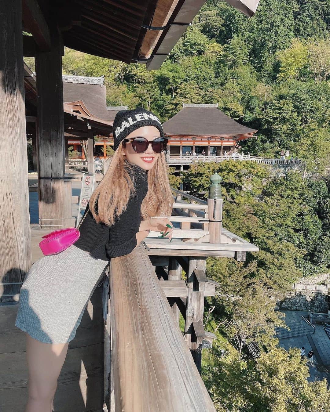 三村亜美のインスタグラム：「・ だいすきなkyoto🍁 京都行ったら絶対清水寺いく 綺麗な紅葉も早く見たいな✨ #京都#ootd#清水寺」