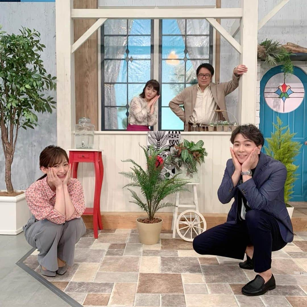 生稲晃子さんのインスタグラム写真 - (生稲晃子Instagram)「3ヶ月ぶりの東海テレビ「スイッチ！」スタジオ出演でした📺  やっぱりスタジオは楽しいです‼️ セットも新しくなったということで、心機一転また頑張りま〜す😄  久しぶりに富士山を見ることもできてテンション上がりました🗻  #東海テレビスイッチ  #緊急事態宣言解除  #久しぶりのスタジオ出演でした #小田島卓生アナウンサー #速水里彩アナウンサー  #前田輝アナウンサー  #生稲晃子 #富士山」10月6日 19時17分 - akiko__ikuina