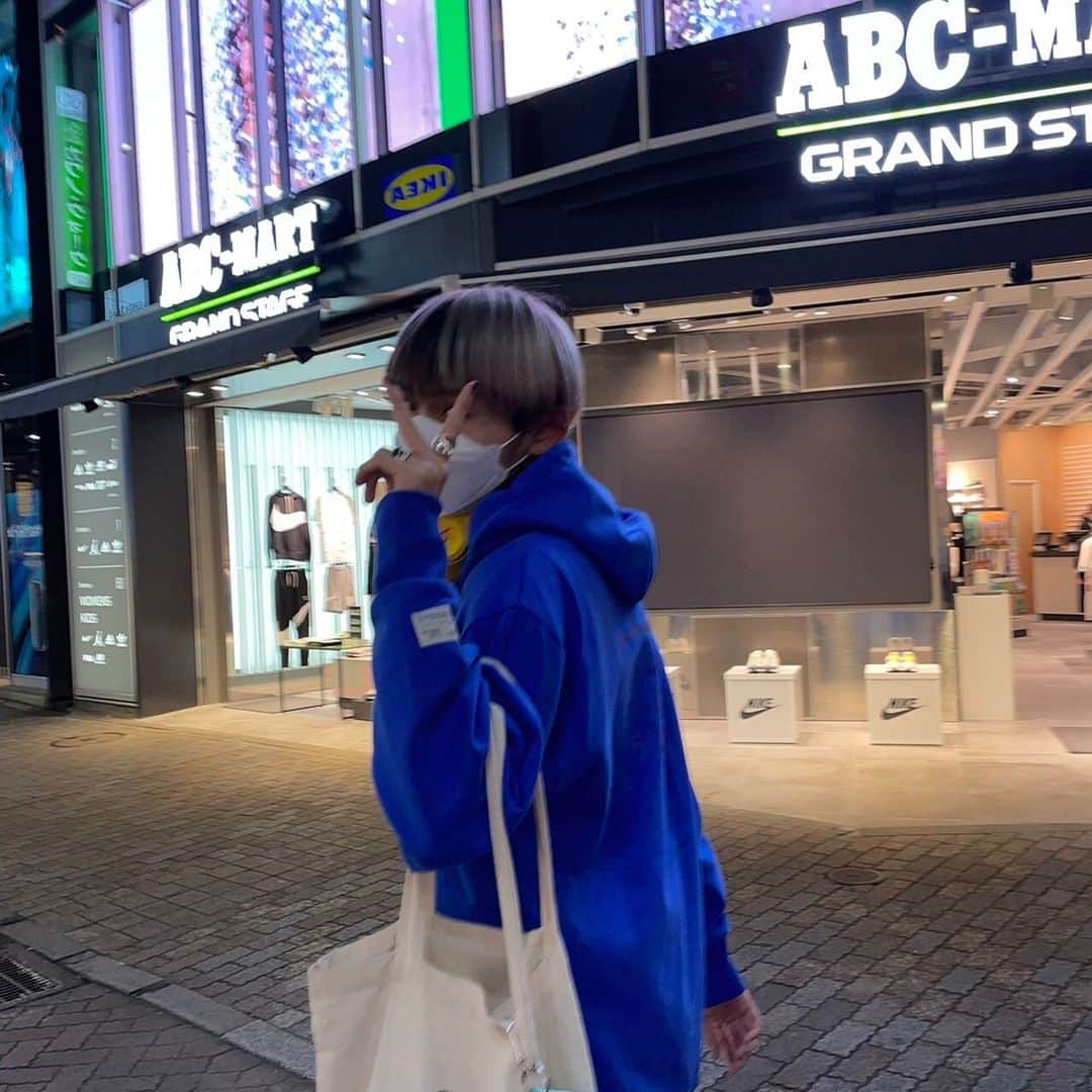 柿澤叶来のインスタグラム：「久しぶり元気ですか？元気です！」