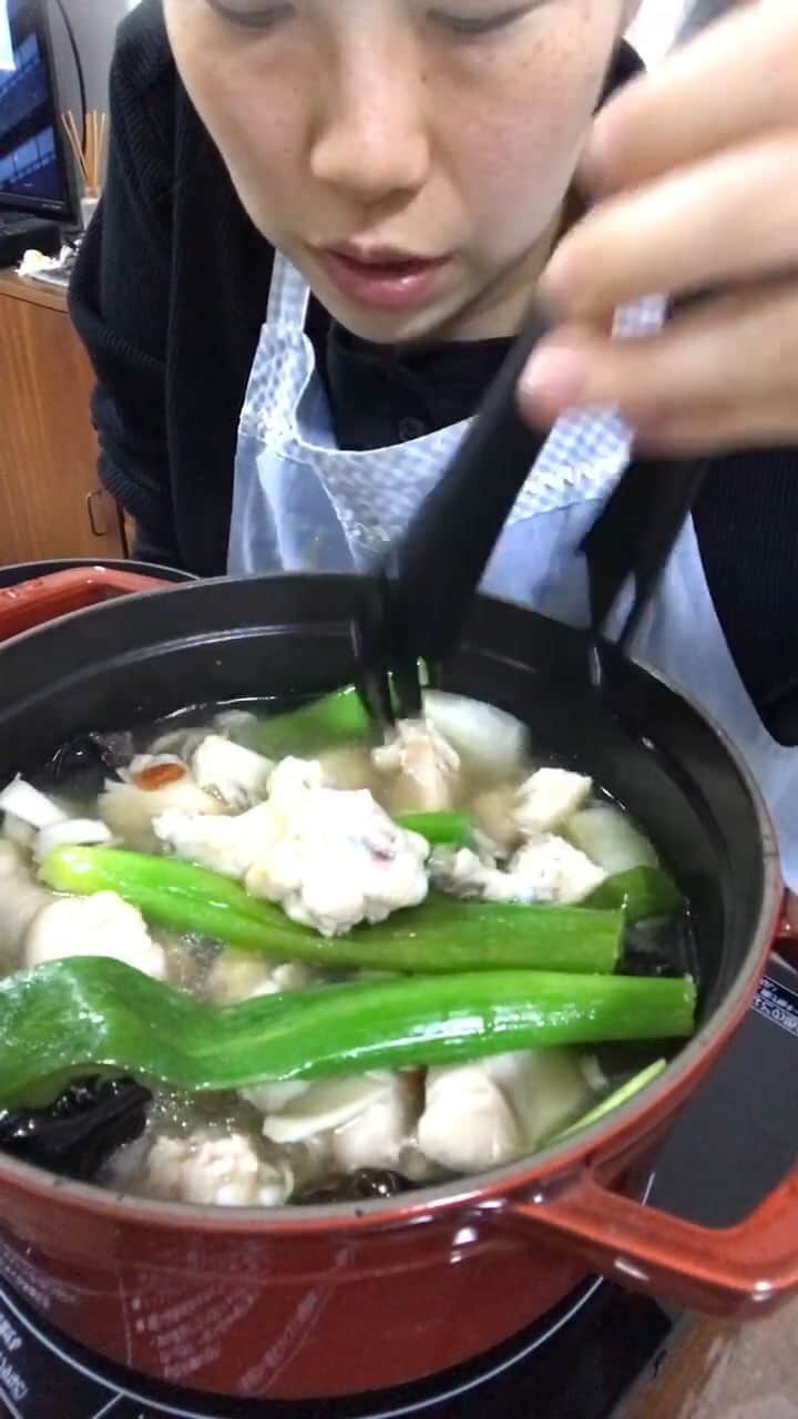 Kaori from Japanese Kitchenのインスタグラム：「疲れた時や二日酔いの日におすすめの薬膳スープです。 味付けは料理酒と塩のみ。 材料さえあれば簡単に作れます！ #薬膳 #簡単レシピ #家庭料理」