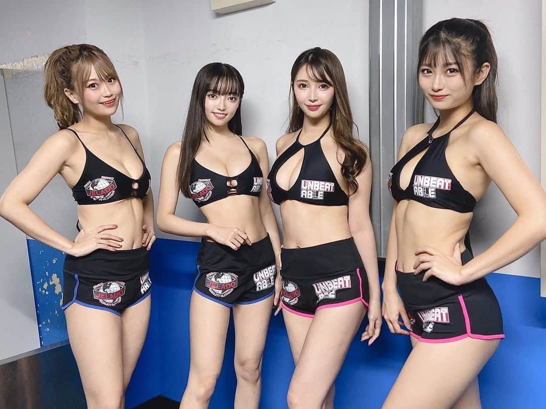 桜田愛音のインスタグラム：「#LETHWEI × #UNBEATABLE  ありがとうございました😊🙌  ラウンドガールとして応援させていただけて良かったです💭  格闘技を生で観たのは初めてだったので、選手の皆さんの熱い戦いと会場の熱気に圧巻されました…！！  3日間アーカイブが残るので是非ラウェイの公式Twitterや私のTwitterまで💫 ・ ・ ・ ・ ・ ・ ・ ・ 【10月のスケジュール】 2(土)TGIF 5(火)ワロップ放送局『IDOL JOURNEY』 6(水)ラウェイラウンドガール　後楽園ホール 9(土)対バン 下北沢シャングリラ 12(火)定期公演(配信) 16(土)個人撮影会　(1部〜3部)  カメリパサーキット＆カメリパオフ会 17(日)5thDVDリリイベ 19(火)YouTube生配信ライブ 24(日)対バン 新宿ReNY 26(火)定期公演(配信) 30(土)イベント予定 31(日)個人撮影会  【5thDVD】 『#おとなになる〜19to20〜』絶賛発売日！！！ 10代最後の作品なので是非観てね(*´꒳`*)♡ ・ ・ ・ twitter→ sakurada_anon ←検索🔍 ・ ・ ・ #桜田愛音　#カメリパ #カメレオンリパブリック#インスタグラビア #グラビア　#水着 #撮影会　#撮影 #撮影モデル #カメラ #メイク #camera #Shooting #makeup #girl  #photooftheday #selfie #tiktok」