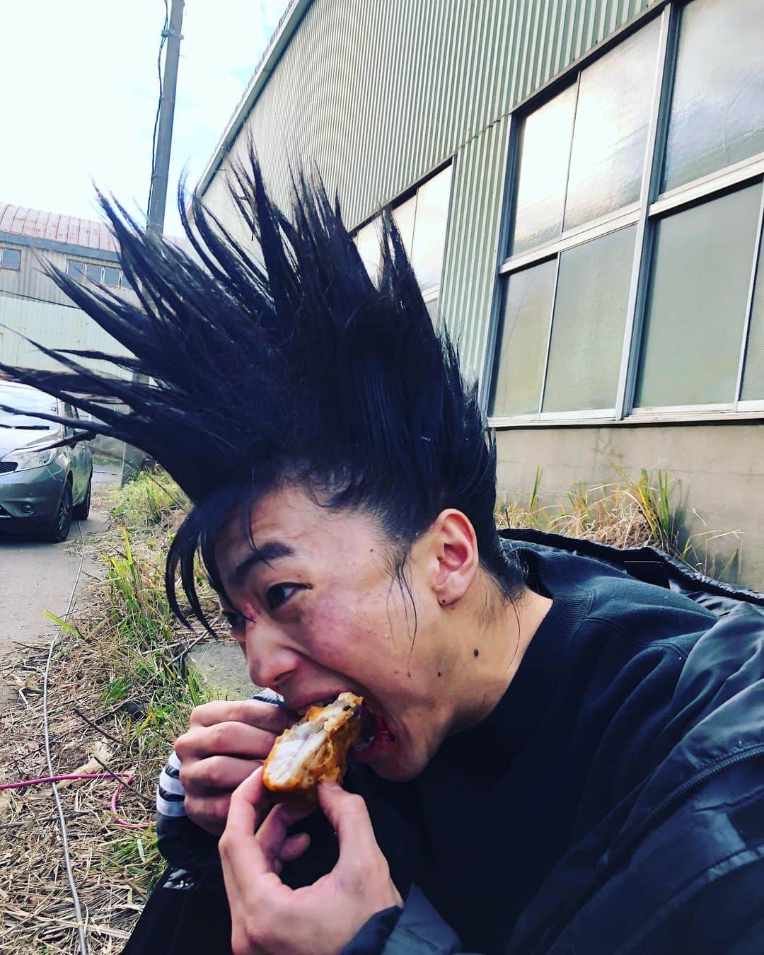 伊藤健太郎のインスタグラム：「今日から俺は‼️劇場版明日10/8(金) 21:00〜金曜ロードショーにて放送されます！ そして！本日より毎週木曜24:59〜ドラマ「今日から俺は‼︎」が再放送されます‼️是非ドラマ版を見てからさらに楽しんでください。  ドラマも劇場版も、ぜひご覧ください！  kentaro」