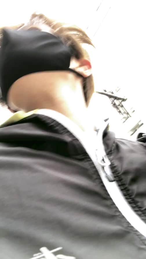 のインスタグラム：「一応残したけど、周りに人いまくりだったりであんま喋ってなかったりで大した話1ミリもしてないな。 とりあえずセイヤ誕生日イベント、来れる子はぜひ来てね😄」