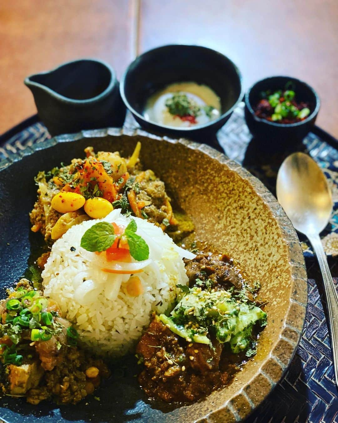 有吉弘行さんのインスタグラム写真 - (有吉弘行Instagram)「朝カレーお召し上がりください。」10月7日 9時05分 - ariyoshihiroiki