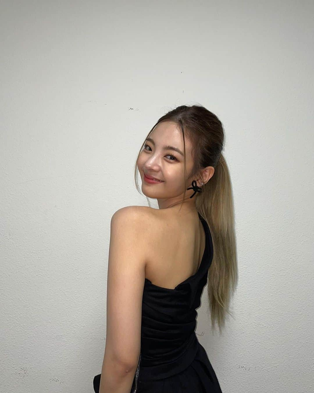 ITZYさんのインスタグラム写真 - (ITZYInstagram)「So i’m posting a lot」10月7日 16時16分 - itzy.all.in.us