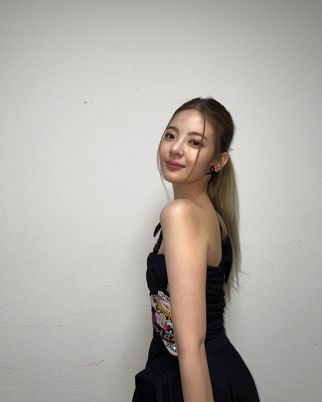 ITZYさんのインスタグラム写真 - (ITZYInstagram)「So i’m posting a lot」10月7日 16時16分 - itzy.all.in.us