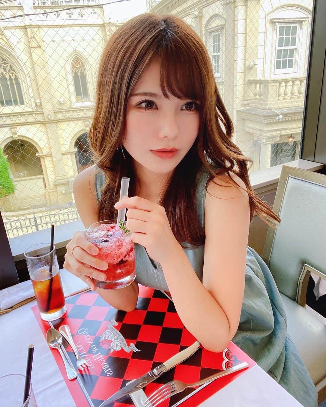 プラネットオシリスのグルメインスタ