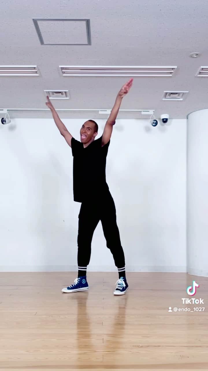 のインスタグラム：「. FULL LINK 👉🏽 @endopeeeace_1027   #えんどぅ踊ってみた  #ENDocoverdance  #TWICE  #트와이스  #TheFeels  #TheFeelsWithTWICE  #TheFeelschallenge」