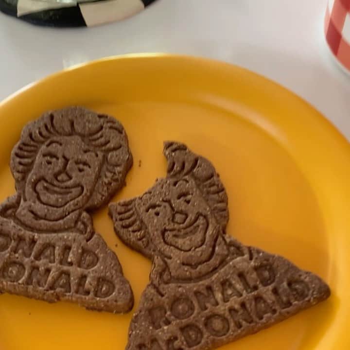 ネオンムーンのインスタグラム：「🍞 통밀 러버의 스트레스 해소용 야매 베이킹👨🏻‍🍳🍞」