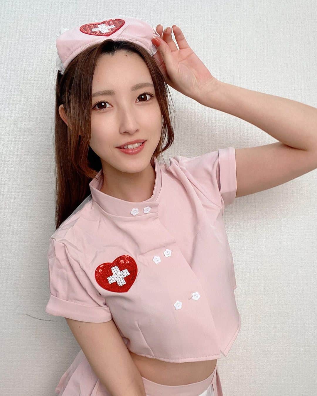 森沢かなのインスタグラム：「🏥💉💕  #ナース  #ナース服  #コスプレ」