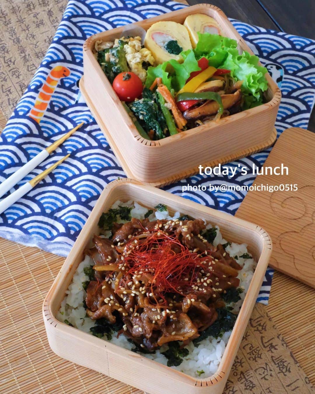 YASUKO TAKESUEのインスタグラム：「. こんにちは🥰💕. 今日のお弁当〜✨ . . 🌟牛こま焼き肉 🌟出汁巻 🌟ゴーヤチャンプル 🌟チャプチェ 🌟ほうれん草胡麻和え . . #お昼ごはん #お昼御飯 #お弁当 #おべんとう#わっぱ弁当 #ランチ #ランチボックス #lunch #lunchbox」