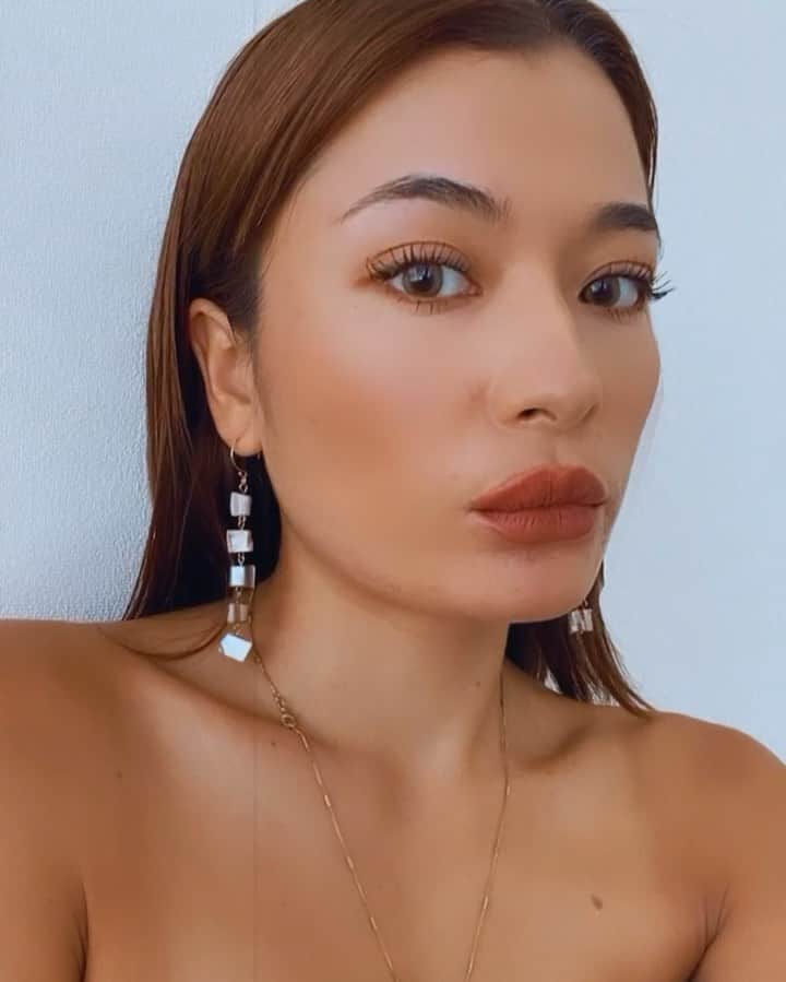 Fabiolla Takinamiのインスタグラム：「👽👽  ラッシュリフトして マスカラすると目力UP👽✨✨」