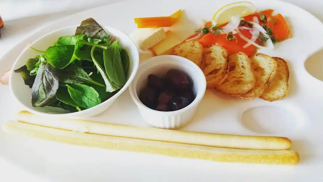 松坂南さんのインスタグラム写真 - (松坂南Instagram)「Todaysごはん。  こういう軽食が好き💓  #healthyfood  #healthylifestyle」10月8日 19時27分 - minami_matsuzaka
