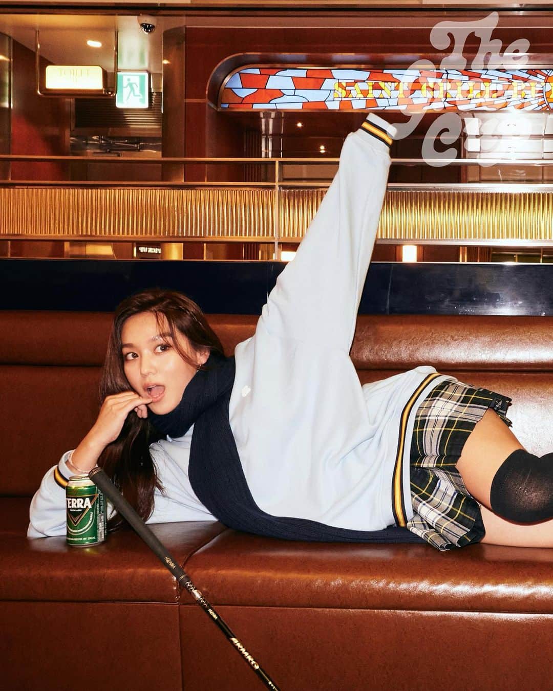 キム・ヒジョンのインスタグラム：「⛳️ @thegreencup.official 🍻 @official.terra.kr 👕 @kway_official 🍔 @saintgrill_official  📸 @jdzcity」