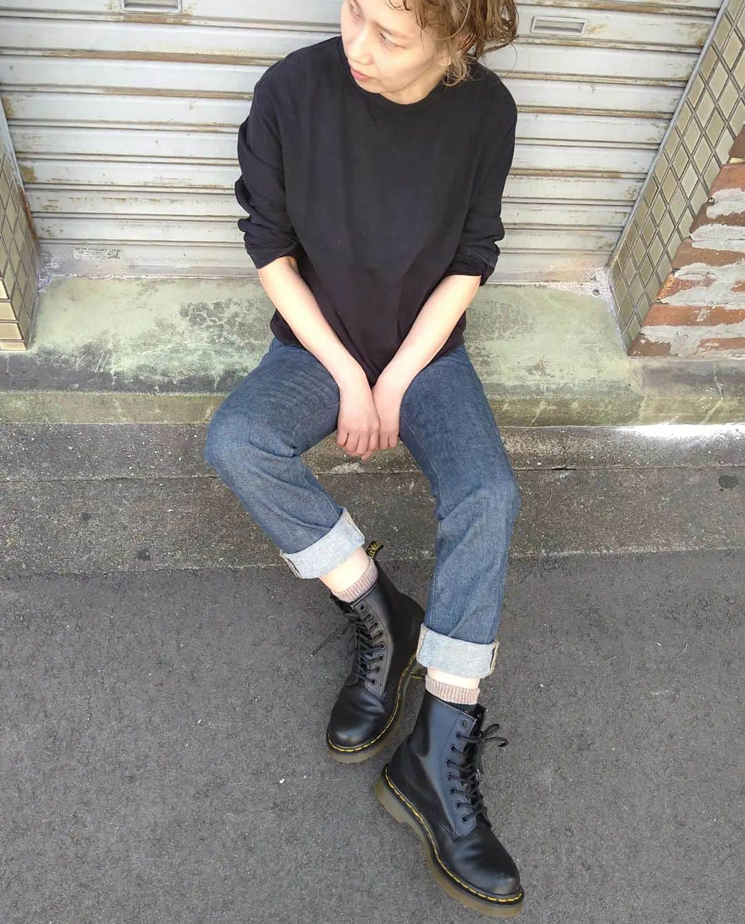 emiemieminkoさんのインスタグラム写真 - (emiemieminkoInstagram)「#doctormartens  . 8ホール。 . 履きやすくて、足痛くならない。 本当に愛してやまない。 . #1460#1461 #ドクターマーチン8ホール #ドクターマーチンパワー #カジュアルコーデ #emiemieminkostyle」10月8日 13時10分 - emiemieminko