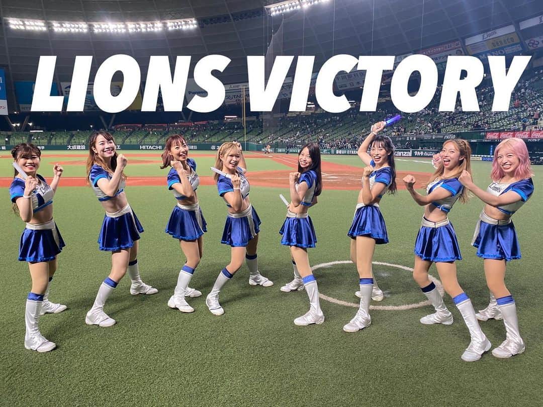 ブルーレジェンズさんのインスタグラム写真 - (ブルーレジェンズInstagram)「LIONS VICTORY!!✨ 獅子男〜💪🏻  このまま連勝していきましょう😆  #bluelegends #seibulions #埼玉西武ライオンズ」10月8日 21時16分 - bluelegends_lionsofficial