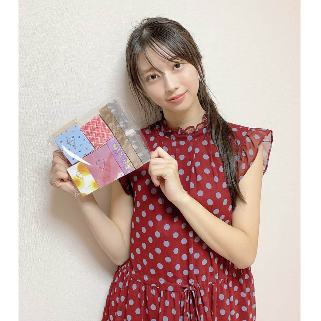 牧野真莉愛さんのインスタグラム写真 - (牧野真莉愛Instagram)「♡ ♡ 💕💄WHOMEE💄💕 WHOMEEメイク超かわいい💗💗 今日はどんなメイクしようかな？って、 まいにちメイク時間が楽しいです🐰💖 🎀 ✨『steady.11月号』✨ イガリシノブさんにメイクしていただきました💗 まりあとっても嬉しかったです💕💕💕 今月のsteady.モデルズ🐰牧野真莉愛より ♡ ♡  #イガリシノブ さん #WHOMEE #宝島社 さん #steady. #ステディ #モーニング娘21 #morningmusume21 #牧野真莉愛」10月8日 23時10分 - maria_makino.official