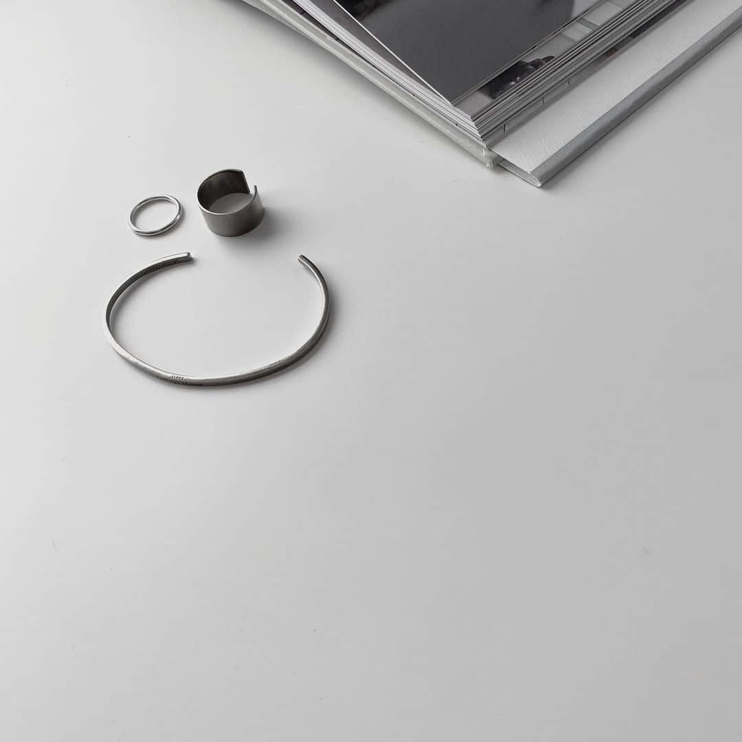 のインスタグラム：「右手のスタメン #accessory」