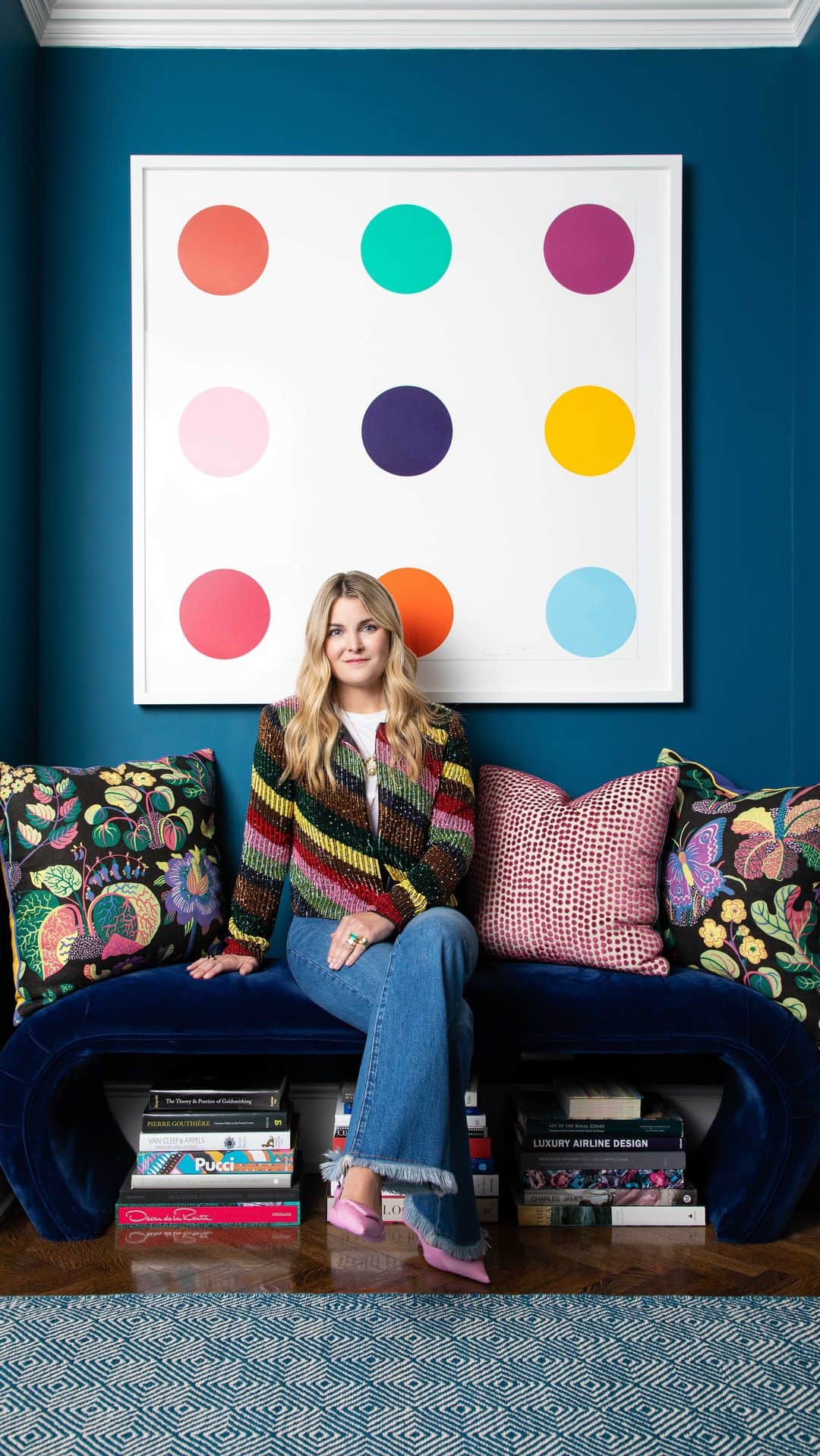アリス+オリビアのインスタグラム：「Meet Brent Neale Winston, the incredible NYC-based jewelry designer! Her love of jewelry started when her mother would bring her to gem shows near her native Baltimore and continues to create beautiful pieces in 18k gold and custom cut gemstones. #shestheboss」
