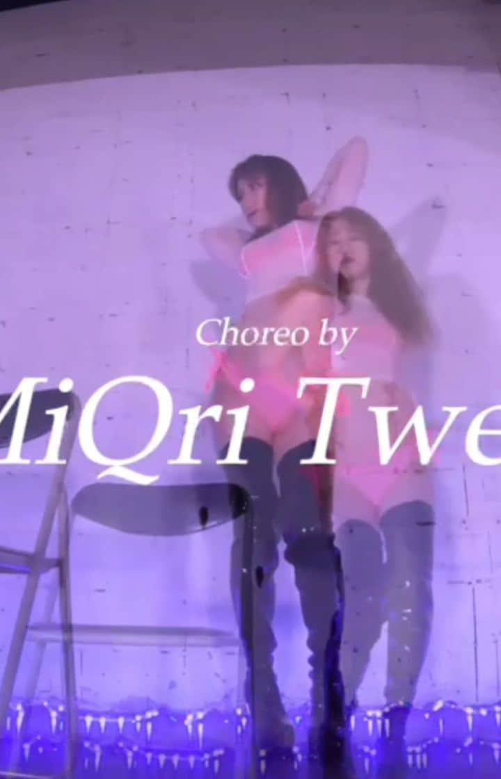 MISAのインスタグラム：「choreo , edit @miqri_twerk  #Twerk #TwerkDance  #DANCEmovie #dancer #chairDance」