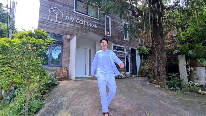 アイス・サランユーのインスタグラム：「Welcome to..My cottage  #mycottage  #chiangmai  #Thailand #thailandtourism #icesarunyuaroundtheworld  #เที่ยวทั่วไทยกับไอซ์ศรัณยู  #ททท」