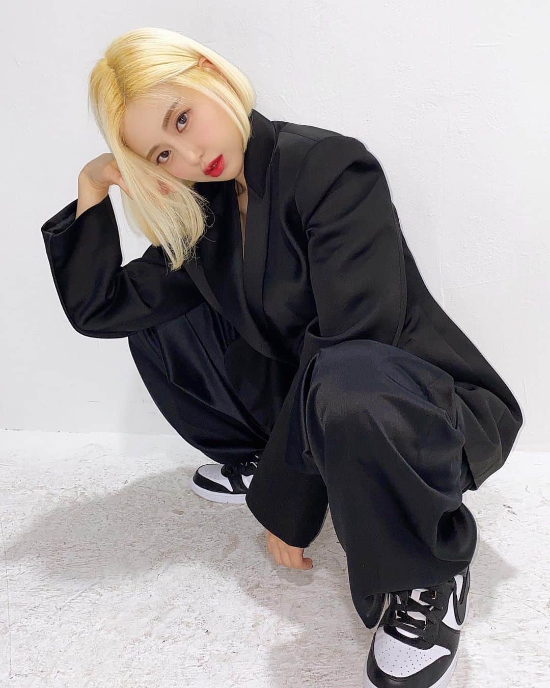 Dj Sodaさんのインスタグラム写真 - (Dj SodaInstagram)「드디어 다음주 월요일에 #월디페 한다!!!!!🎉오랜만에 페스티벌 무대에 서게 되어서 너무 너무 떨려요~🥺🙏🏻 미공개곡들도 발표할꺼니까 #월드디제이페스티벌 유튜브 생중계로 많이 많이 봐주세요!!!!!😍😍 Only two days left until World DJ Festival 🤭❤️  you ready to tune in for my unreleased track? 😍💕  Link 👉🏻 https://m.youtube.com/c/WorldDJFestival/featured」10月9日 23時00分 - deejaysoda