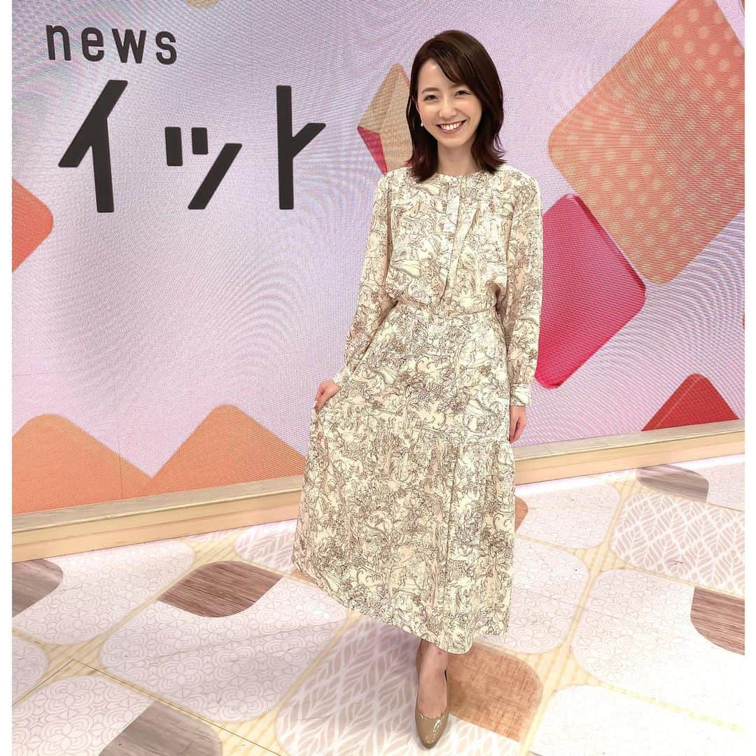 フジテレビ「プライムニュース イブニング」さんのインスタグラム写真 - (フジテレビ「プライムニュース イブニング」Instagram)「来週の後半からは暑さがおさまり、 木々も色づき、本格的な秋の訪れを感じられそうです。 ⁡ きょうもイット!weekendごらんいただき ありがとうございました! ⁡ 内田嶺衣奈 #AMACA @amaca_official ⁡ 佐久間みなみ #ViS @vis_jp #LADYMADE @ladymade_official #お世話や @osewaya_official ⁡ #内田嶺衣奈 @reina.uchida #奥寺健 @fujitv_announcer #永尾亜子 @ako_nagao #佐久間みなみ @sakuma_minami #フジテレビ #アナウンサー #ニュース」10月9日 18時38分 - livenews_it