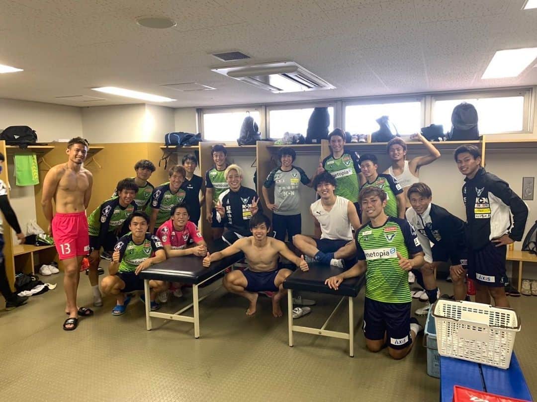 妹尾直哉のインスタグラム：「苦しい時間帯もあったけど、全員で掴んだ勝利！ 継続しよう！  熱い声援ありがとうございました！」