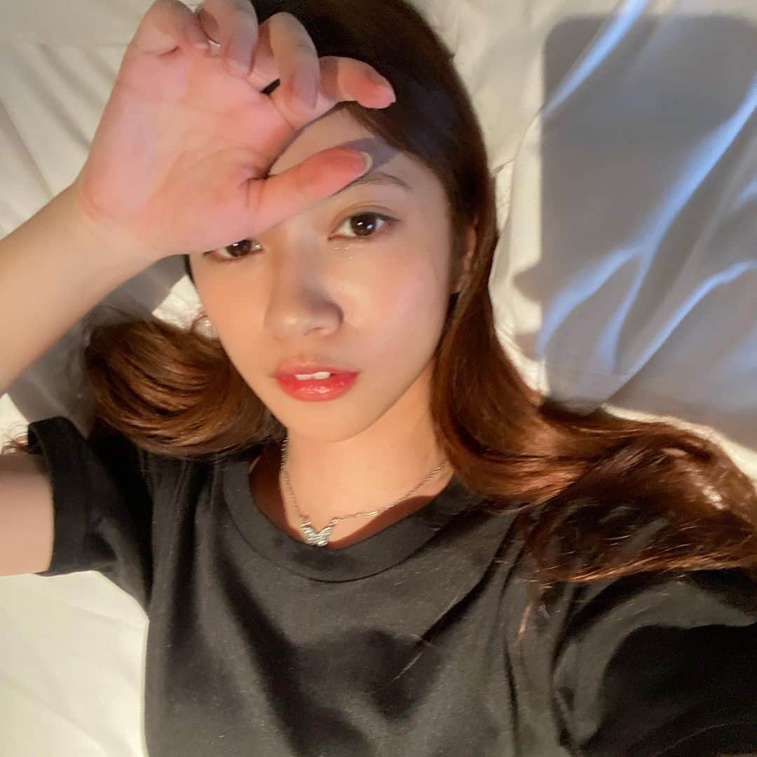 のインスタグラム：「good night 🛌」